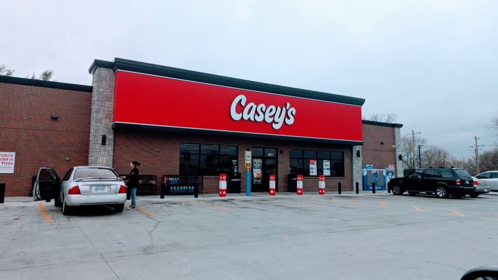 Lookout Central Topeka: Casey’s General Stores Has Begun Construction ...