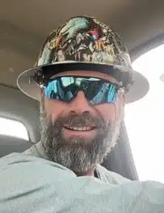 Travis Lee Edwards Profile Photo