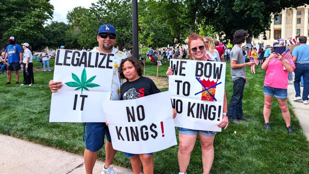 PXL 20250614 200618193 - “No Kings” Rally Brings Over 5,000 to Topeka in Peaceful Protest 7 PXL 20250614 200618193 - “No Kings” Rally Brings Over 5,000 to Topeka in Peaceful Protest