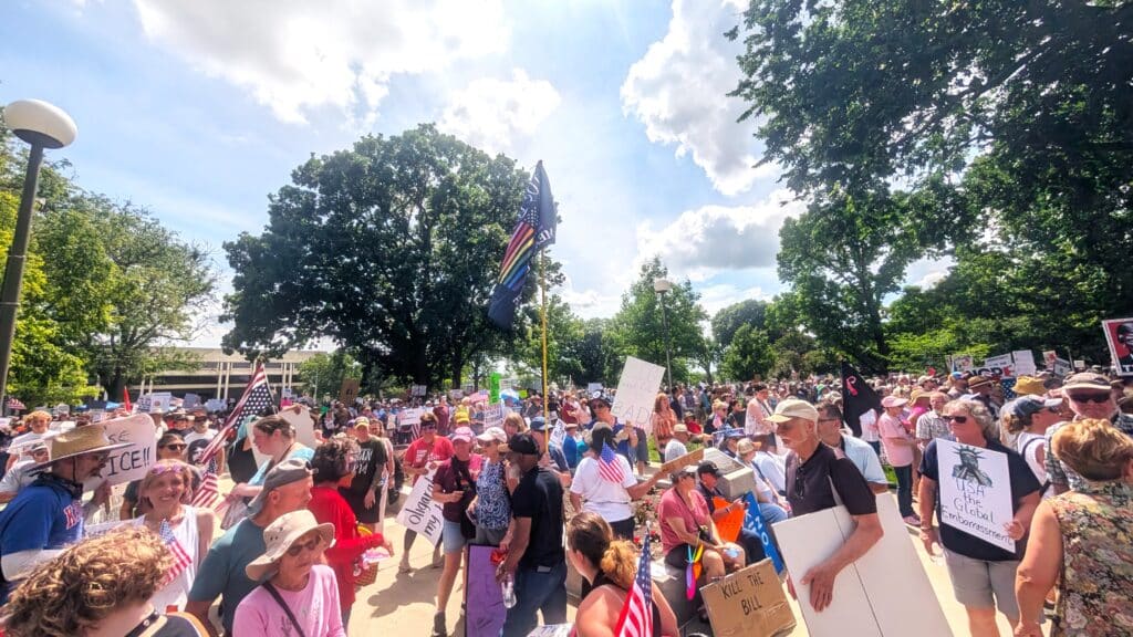 PXL 20250614 202449508 - “No Kings” Rally Brings Over 5,000 to Topeka in Peaceful Protest 10 PXL 20250614 202449508 - “No Kings” Rally Brings Over 5,000 to Topeka in Peaceful Protest