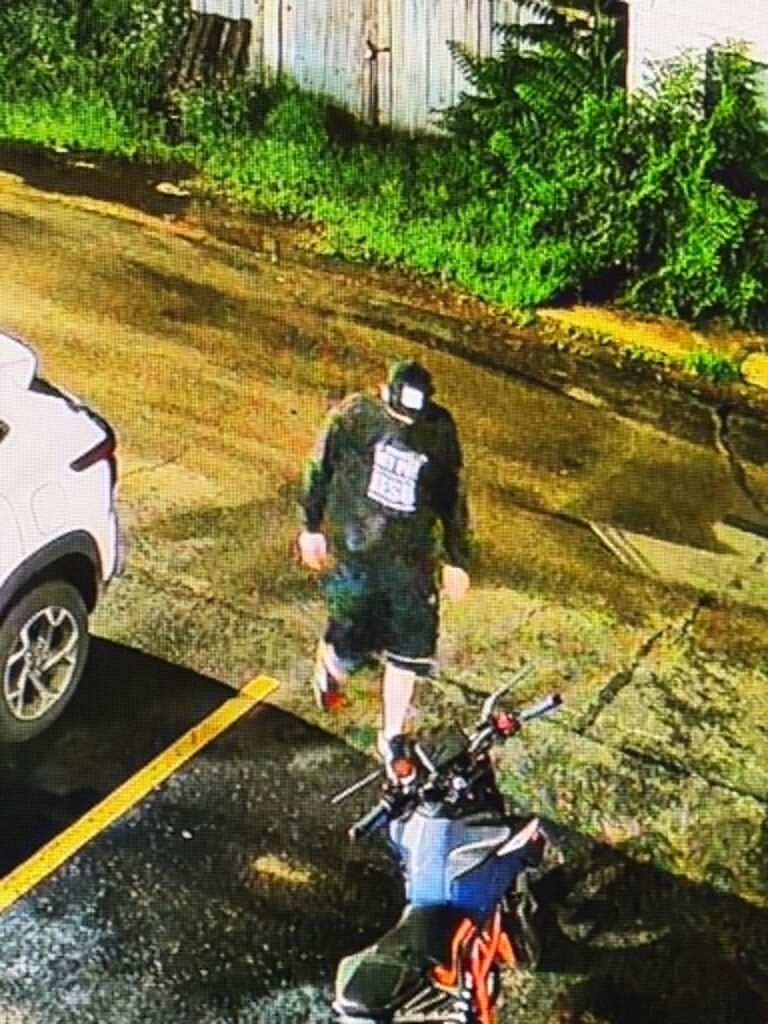 73f0a476 78ed 4f50 aa7e 2ee04427fba6 - Topeka’s “Moto Pineapple” Targeted? Beloved KTM Rider’s Motorcycle Stolen, Damaged After Early Morning Theft 2 73f0a476 78ed 4f50 aa7e 2ee04427fba6 - Topeka’s “Moto Pineapple” Targeted? Beloved KTM Rider’s Motorcycle Stolen, Damaged After Early Morning Theft
